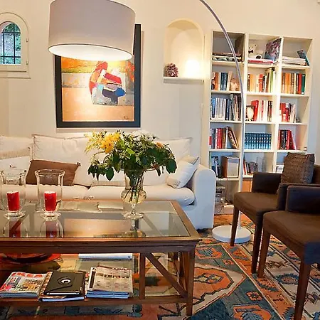 Bormes-les-mimosas Sleeps 6 Pool Wifi *